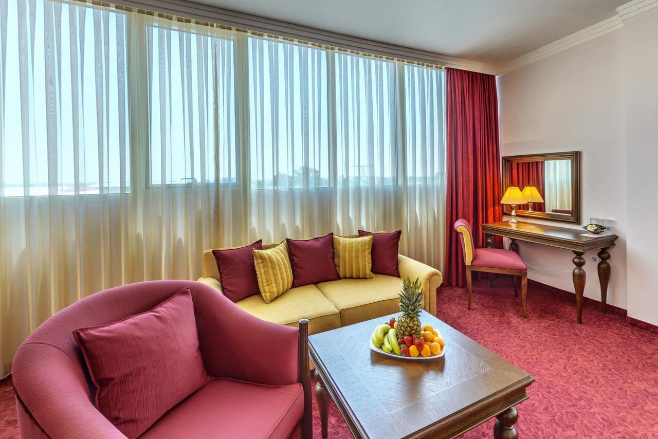 Hotel Chiirite Plovdiv Esterno foto